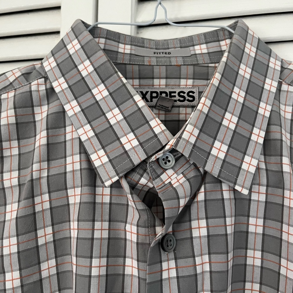 Express mens fitted button down